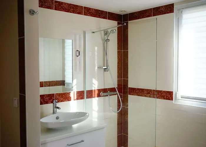 Villa Marie Suzon - Belle Propriete Pour 16 Personnes A 5 Mn De La Hume Gujan-Mestras