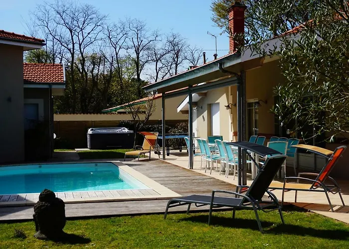 Villa Marie Suzon - Belle Propriete Pour 16 Personnes A 5 Mn De La Hume