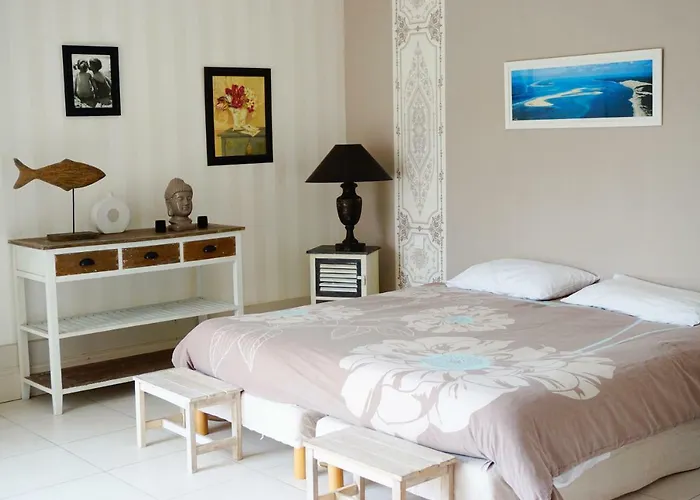 Bed & Breakfast Villa Marie Suzon - Belle Propriete Pour 16 Personnes A 5 Mn De La Hume Gujan-Mestras